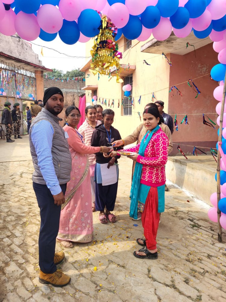 डर की जगह मुस्कान, सख़्ती की जगह संवेदना: डुमरांव इंटर कॉलेज बना परीक्षा का मॉडल केंद्र