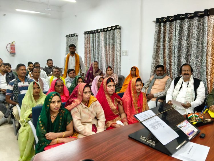 राजपुर पंचायत समिति बैठक में जनसमस्याओं का उठा सैलाब, अफसरों की गैरहाजिरी पर सख्त रुख