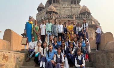 बिहार दर्शन योजना से छात्राओं को मिला इतिहास और आस्था से जुड़ने का अवसर