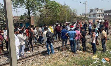 डुमरांव में पटरी पर मिला महिला का क्षत-विक्षत शव, 14 मिनट तक स्टेशन पर रुकी सुविधा एक्सप्रेस