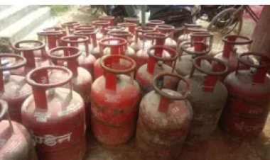 बक्सर में रसोई गैस की कोई कमी नहीं, 14 दिनों में 74 हजार से अधिक सिलेंडर वितरित