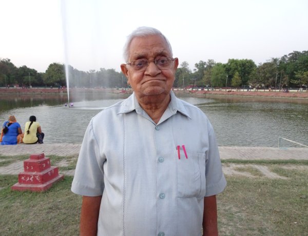 एमवी कॉलेज के पूर्व प्रभारी प्राचार्य प्रो. रामाशीष सिंह का निधन, शैक्षणिक जगत में शोक की लहर