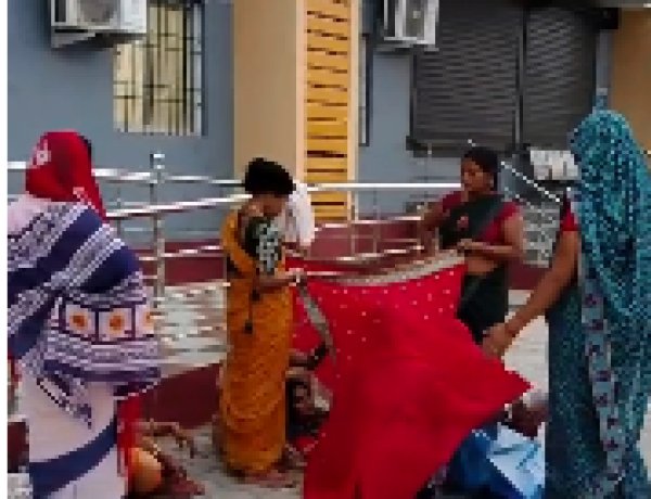 गेट पर प्रसव ने खोली चक्की पीएचसी की पोल, सिस्टम फेल, लापरवाही या लचर व्यवस्था