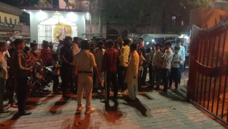 बच्चा चोर के शक में मोहल्लेवासियों ने महिला को पकड़ पुलिस को सौंपा, जांच के बाद पुलिस ने छोड़ा