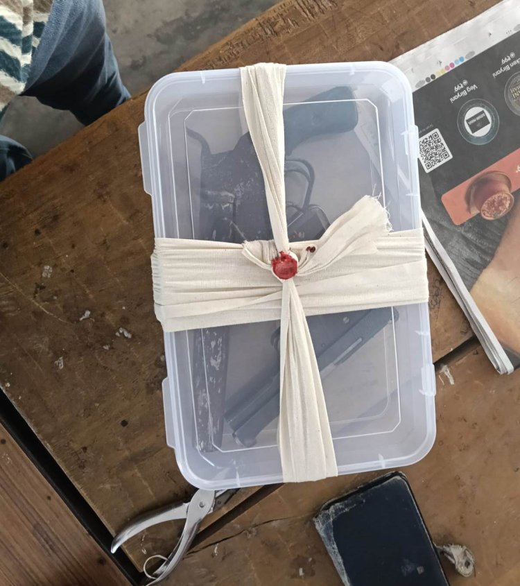 चौसा में अवैध हथियार संग पकड़े गए दो नाबालिग