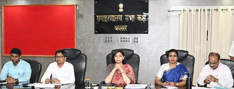 बायोमैट्रिक रिपोर्ट में लापरवाही पर सख्त डीएम, कई अंचल व प्रखंडों से मांगा स्पष्टीकरण