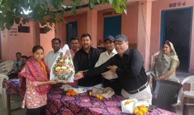 ग्रामीण बेटियों की उड़ान: सिमरन कुमारी ने रचा इतिहास, सम्मान समारोह में उमड़ा गर्व