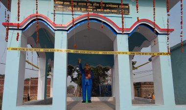 बाबा साहब की प्रतिमा से छेड़छाड़, हरपुर में भड़का गुस्सा