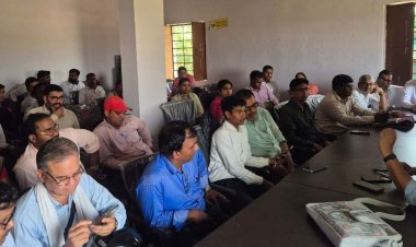 जनगणना 2027: केसठ में प्रथम चरण की स्व-गणना शुरू, 1 मई तक चलेगा अभियान