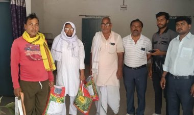 गरमा बीज वितरण के साथ चौसा में टिकाऊ खेती अभियान तेज, किसानों को हरी खाद अपनाने की सलाह