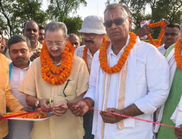 पुराना भोजपुर में फुटबॉल का उत्सव शुरू, रोमांचक मुकाबले में महेन ने दर्ज की जीत