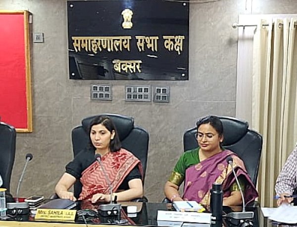 डीएम साहिला सख्त: जुलाई तक निपटें सभी लंबित मामले, सेवांत लाभ में लापरवाही बर्दाश्त नहीं