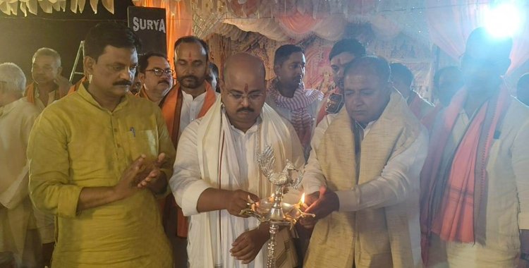 वैना में चैता की सुरलहरियों पर झूमे श्रोता, हनुमान जन्मोत्सव पर रातभर सजा संगीत का रंग