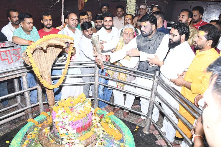 आस्था से विकास तक: ब्रह्मपुर में बाबा ब्रह्मेश्वरनाथ के दरबार पहुंचे विधानसभा अध्यक्ष