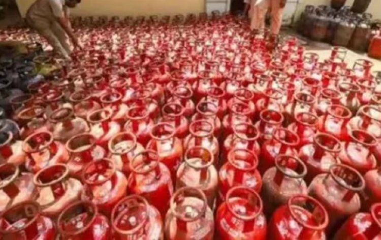 बक्सर में गैस आपूर्ति पर प्रशासन सख्त, कालाबाजारी पर शिकंजा—हर दिन 6 हजार से अधिक की मांग