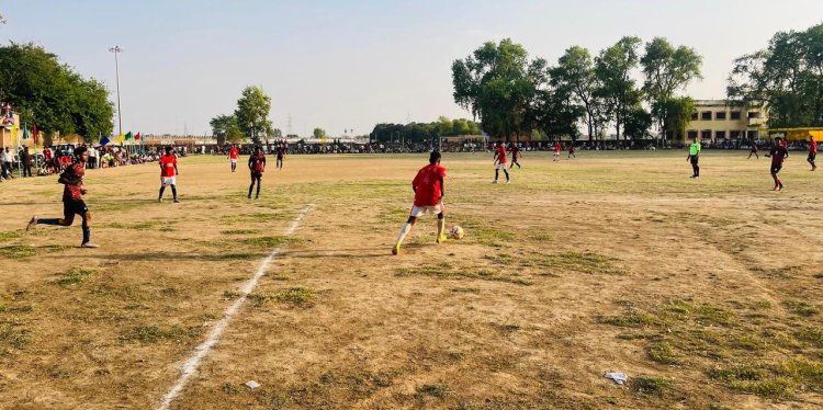 टाईब्रेकर का रोमांच: सासाराम ने पुराना भोजपुर को हराकर फाइनल में बनाई जगह