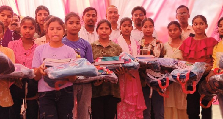 बालिका शिक्षा को बढ़ावा: ठोरी पांडेयपुर कस्तूरबा विद्यालय में रंगारंग कार्यक्रम