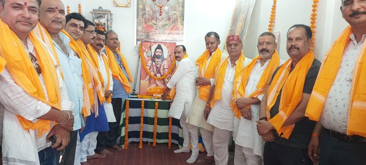 डुमरांव में भगवान परशुराम जयंती पर मंदिर निर्माण व प्रतिमा स्थापना की उठी मांग
