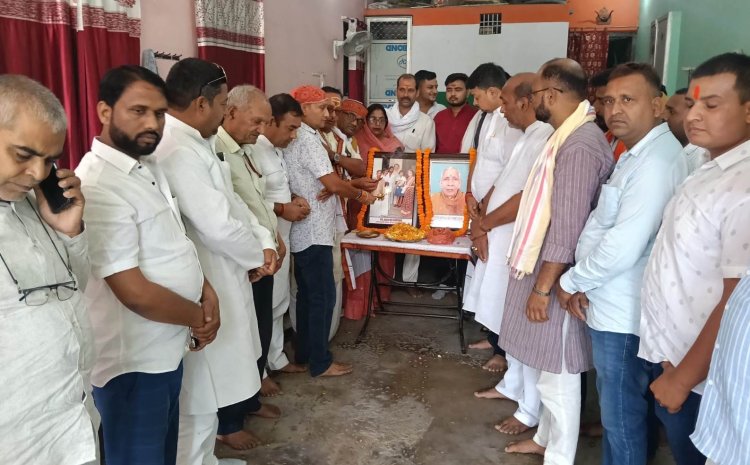 मजदूर एकता के पुरोधा शरतचंद उपाध्याय को श्रद्धासुमन, संघर्षमय जीवन को किया याद