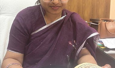 बक्सर में विरासत खोज की बड़ी कामयाबी, 75 वर्ष से अधिक पुरानी दुर्लभ पांडुलिपि मिली