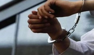 नीलामपत्र वाद का वारंटी गिरफ्तार