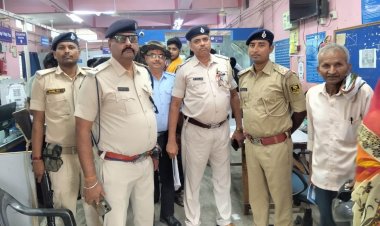 डुमरांव में अपराधियों  की हर चाल पर पुलिस का पहरा,