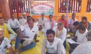 बलिया रेल संपर्क को लेकर फिर मुखर हुए लोग, रघुनाथपुर स्टेशन पर निर्माण कार्य की जांच