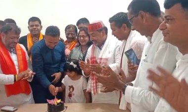 भाजपा कार्यकर्ताओं ने मनाया राष्ट्रीय अध्यक्ष नितिन नवीन का जन्मदिन