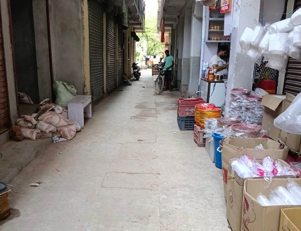 निजी जमीन पर सरकारी पैसे से बनी पीसीसी सड़क, लोक शिकायत में खुला खेल