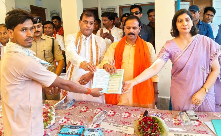 सहयोग शिविर में उमड़ी समस्याएं, ग्रामीणों ने खोली विकास कार्यों की पोल