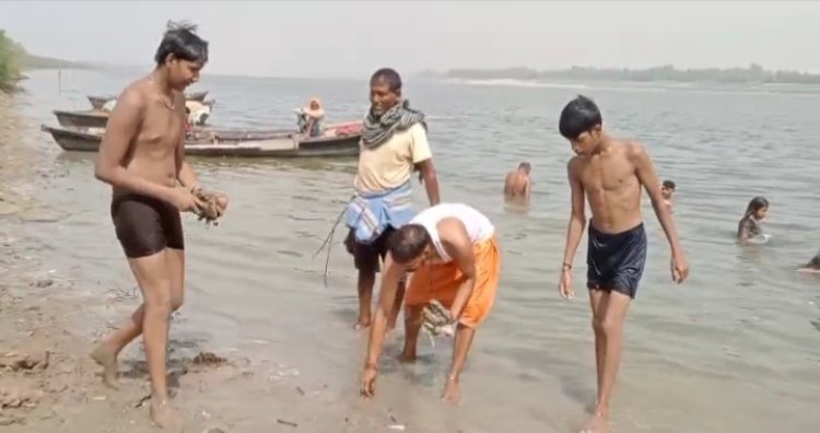 335वें रविवार भी जारी रहा गंगा सफाई अभियान