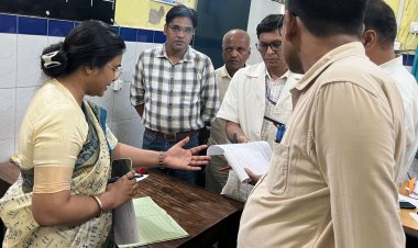 डीडीसी के निरीक्षण में खुली पीएचसी की खामियां, प्रभारी चिकित्सा पदाधिकारी को लगाई फटकार