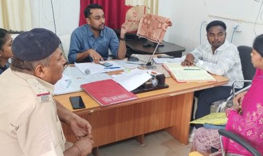 जनता दरबार में भूमि विवाद समेत दो मामलों का निष्पादन