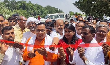 चनवथ में विकास कार्यों को मिली गति, अशोक स्तंभ का शिलान्यास व द्वार का लोकार्पण