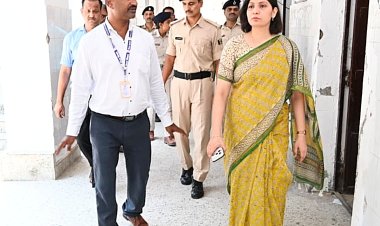 सिपाही भर्ती परीक्षा में कड़ी निगरानी, डीएम ने केंद्रों का किया औचक निरीक्षण