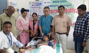 रक्तदान से बच सकती है कई जिंदगियां, डुमरांव पीएचसी में 15 रक्तदाताओं ने किया महादान