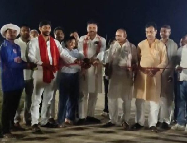 ग्रामीण क्रिकेट महोत्सव में चमका औरंगाबाद, फाइनल में पहुंचकर बढ़ाई खिताबी उम्मीदें