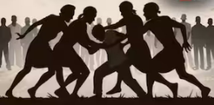 जमीन की सीमांकन रेखा बनी संघर्ष की वजह, दोनों पक्षों के 18 लोगों पर केस