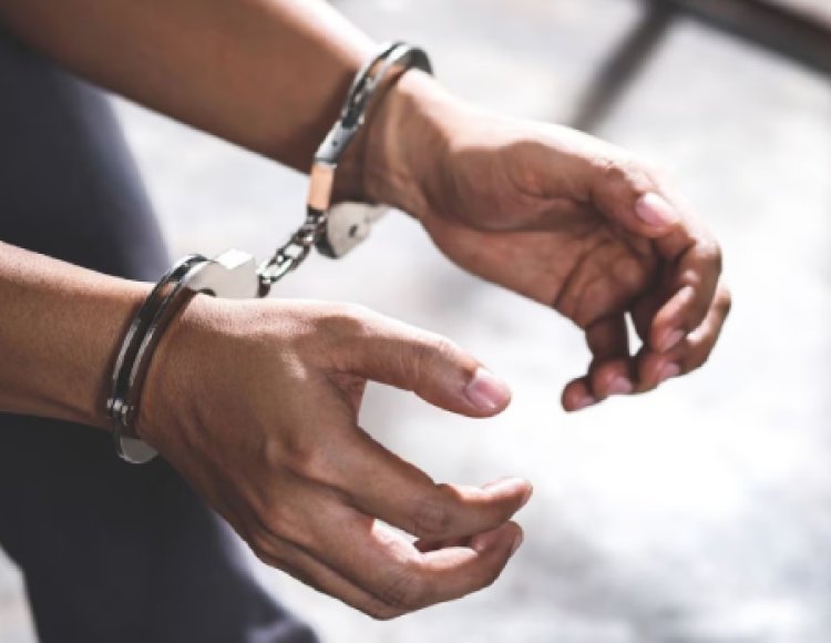 बसहा बैल लेकर गांवों में घूमते थे, रात में करते थे घरों की सफाई : बगेन गोला पुलिस ने दबोचा अंतरजिला चोर गिरोह