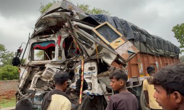 ओवरटेक की जल्दबाजी बनी हादसे की वजह, बगेन-कोरानसराय मार्ग पर तीन ट्रक भिड़े