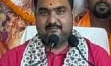धर्म की रक्षा के लिए भगवान धरती पर लेते हैं अवतार : मधुसूदन जी महाराज