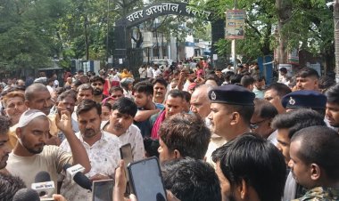 बक्सर में सरपंच की पीट-पीटकर हत्या, दो बेटे गंभीर; विरोध में सड़क जाम