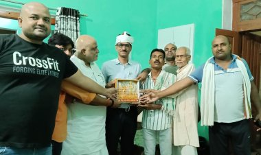 पत्रकारिता के 25 वर्ष पूरे होने पर वरिष्ठ पत्रकार गिरीश कुमार द्विवेदी सम्मानित