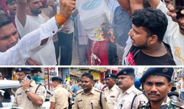 डुमरांव में पेपर लीक पर छात्रों का हुंकार, शिक्षा व्यवस्था में सुधार की उठी मांग