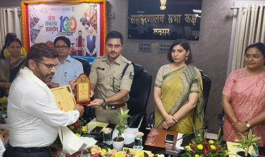 'सेवा, संकल्प और समर्पण' के 100 दिन: शिक्षा में उत्कृष्ट योगदान पर बक्सर के छह शिक्षक हुए सम्मानित