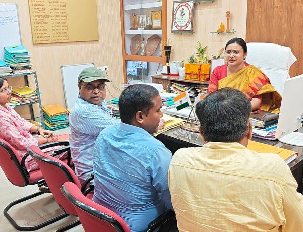 अंबेडकर आवासीय विद्यालय में सुविधाओं की समीक्षा, गुणवत्तापूर्ण भोजन व स्वच्छता पर जोर