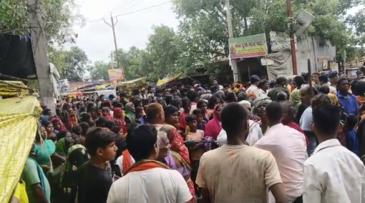 बंद बोरिंग से मिला दो दिन से लापता मजदूर का शव, हत्या के आरोप में सड़क जाम; एक गिरफ्तार