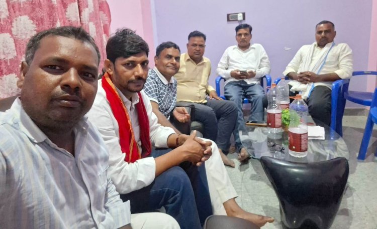 रजिस्ट्री शुल्क वृद्धि वापस लेने और नहरों में पानी छोड़ने की मांग, आंदोलन की चेतावनी