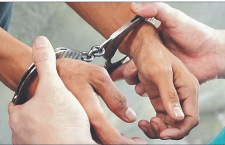 फर्जी तरीके से जमीन रजिस्ट्री के आरोप में अटांव पंचायत का सरपंच पति गिरफ्तार, जेल