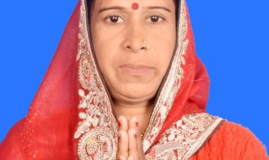 साड़ी का पल्लू बना काल, चलती बाइक से गिरकर पूर्व मुखिया की मौत